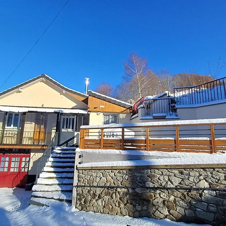 Les Planchettes Villa Orcival Exterior photo